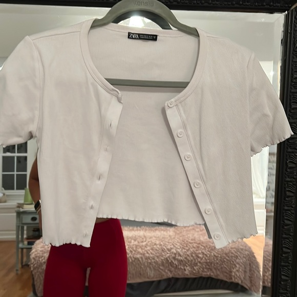 Zara Tops - Sara crop top button up sweater top size small